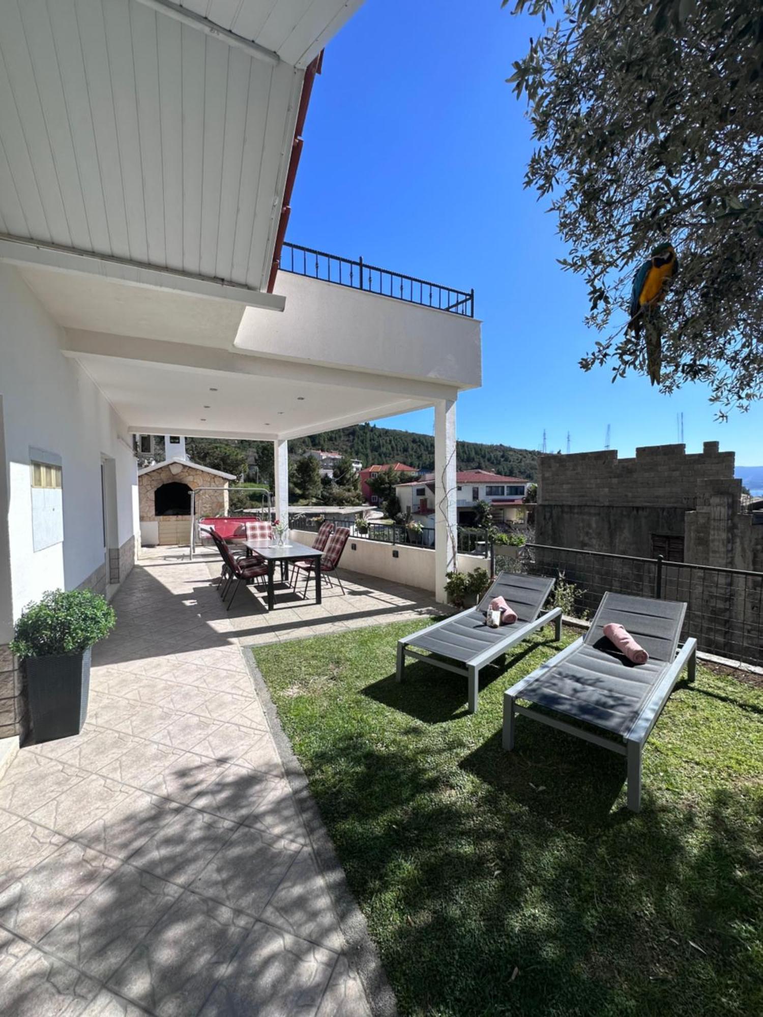 Apartmani Bilic Dugi Rat Exterior foto